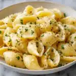 creamy garlic butter pasta - featured image