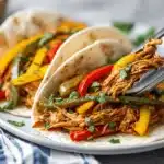 crock pot chicken fajitas - featured image